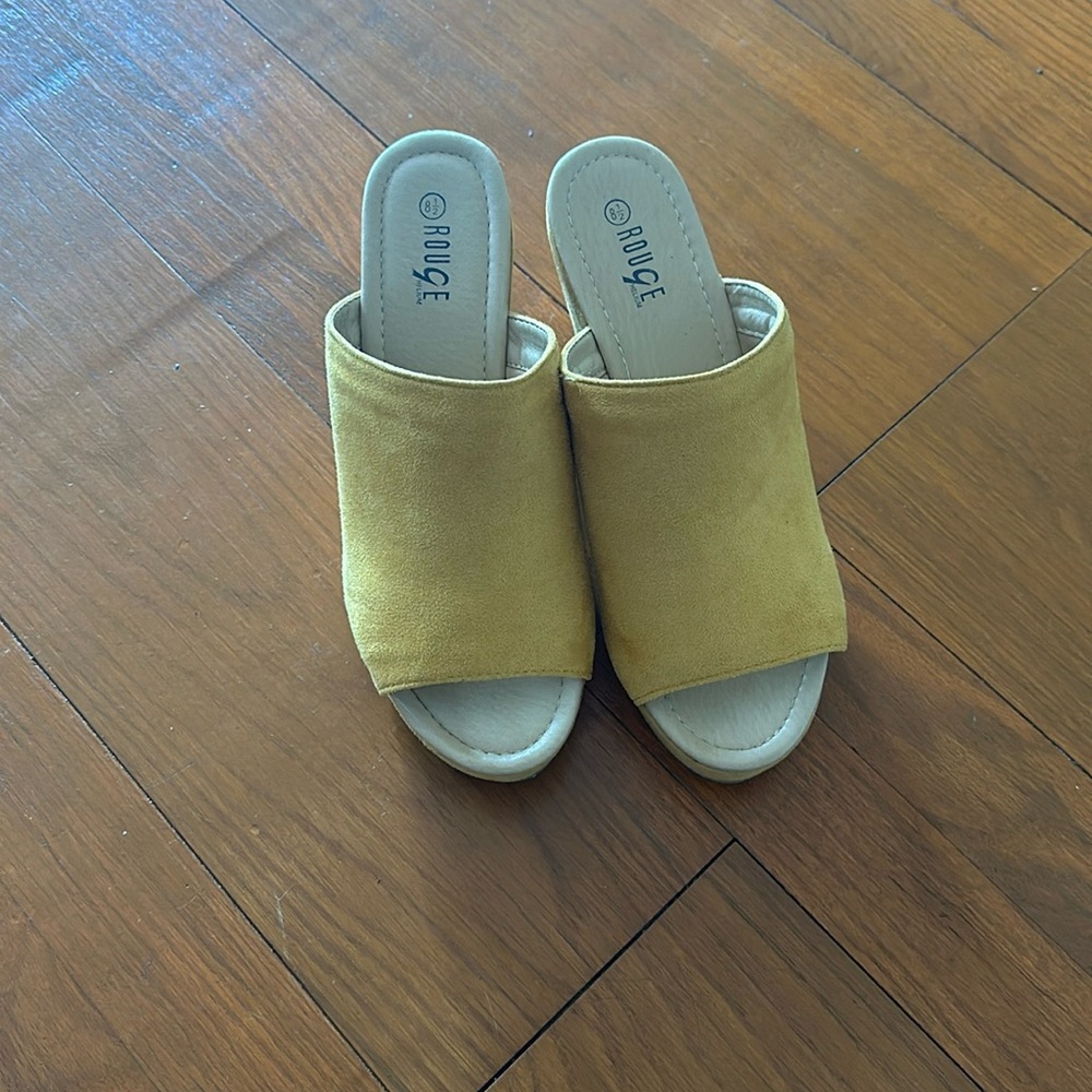 Yellow wedged sandals in ultra suede